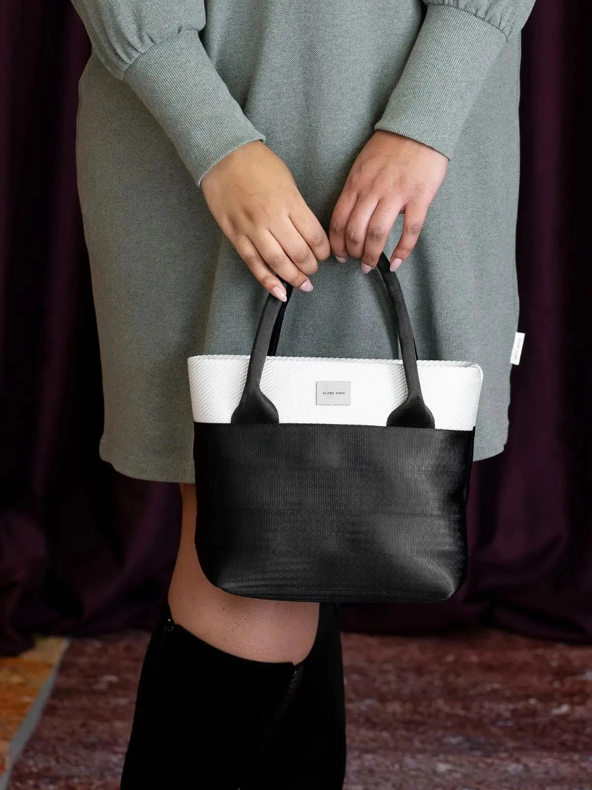 PALO bag, black and white